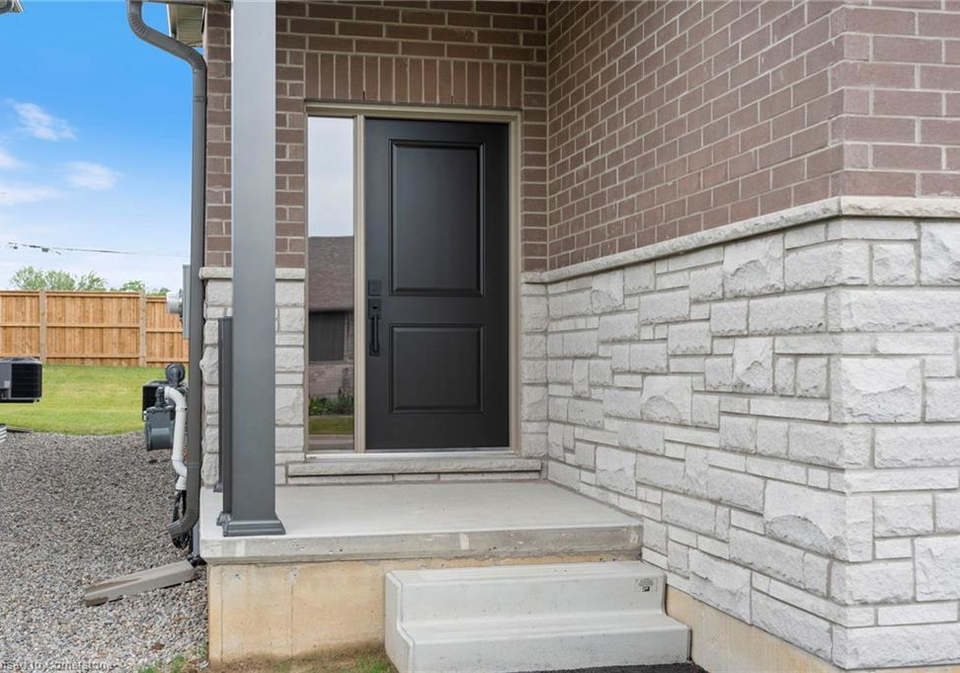 119-amber-street-waterford-ontario-40639402