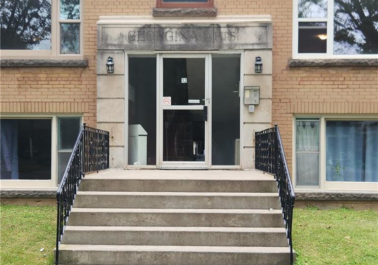 32-price-avenue-welland-ontario-40645617
