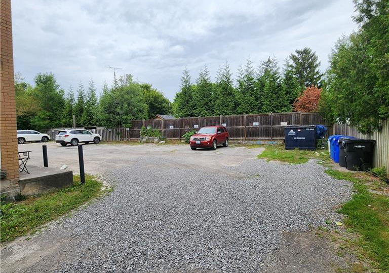 32-price-avenue-welland-ontario-40645617