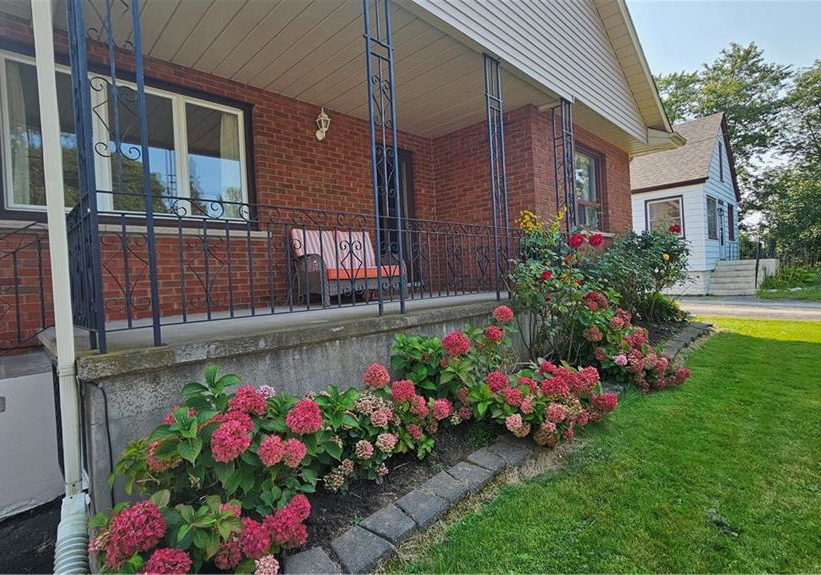 6688-bellevue-street-niagara-falls-ontario-40645950