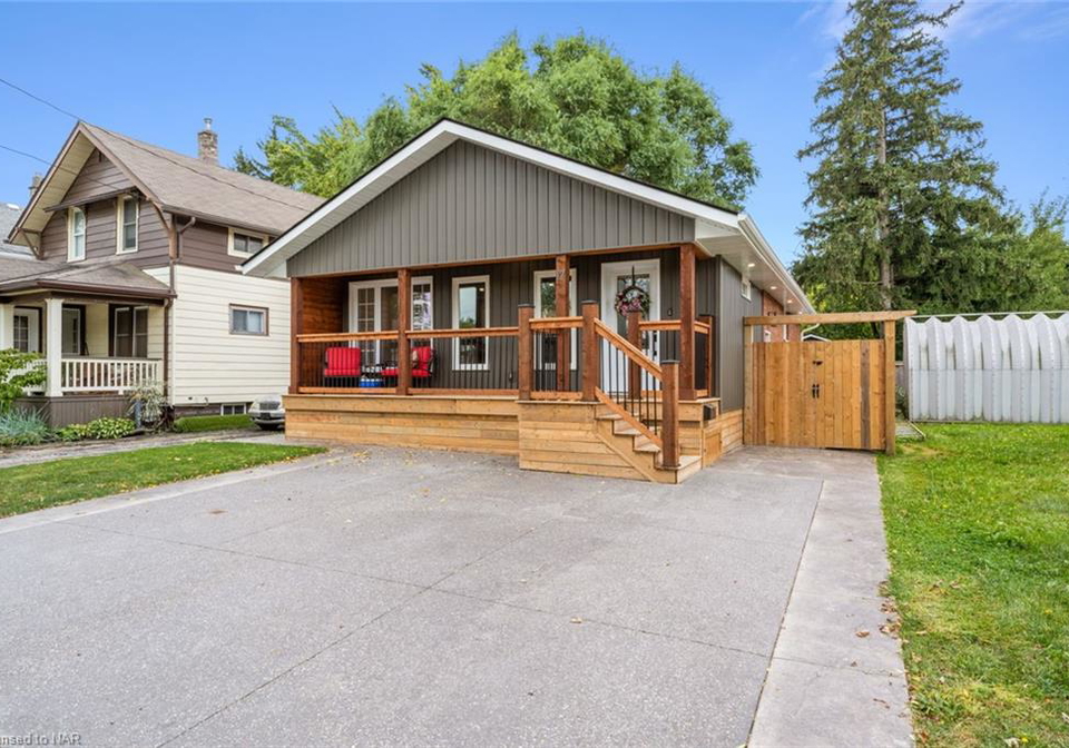 17-margaret-street-welland-ontario-40653766