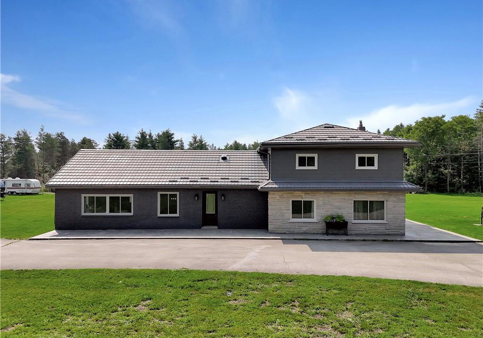 1838-regional-97-road-flamborough-ontario-40657505