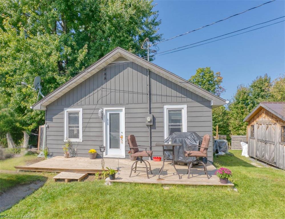 14255-road-38-sharbot-lake-ontario-40657902