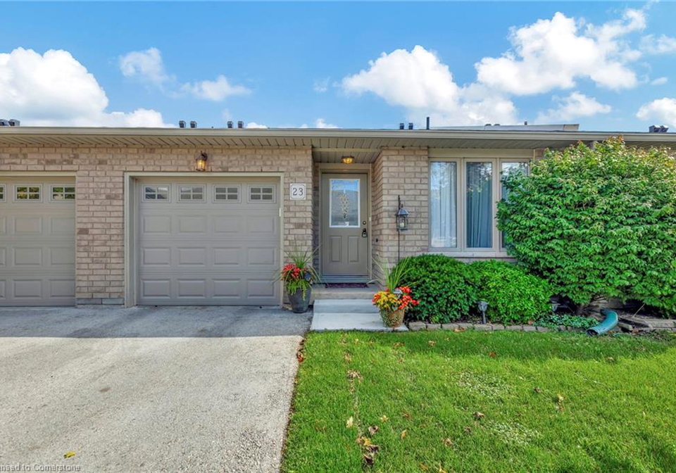 40-braemar-avenue-caledonia-ontario-40658768