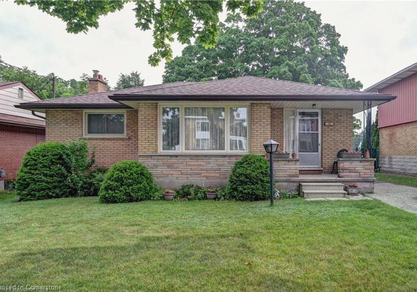 32-southdale-avenue-kitchener-ontario-40666097