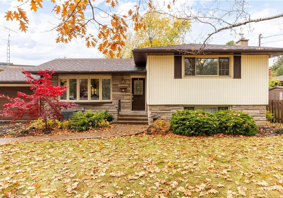 7-surrey-place-st-catharines-ontario-40666906