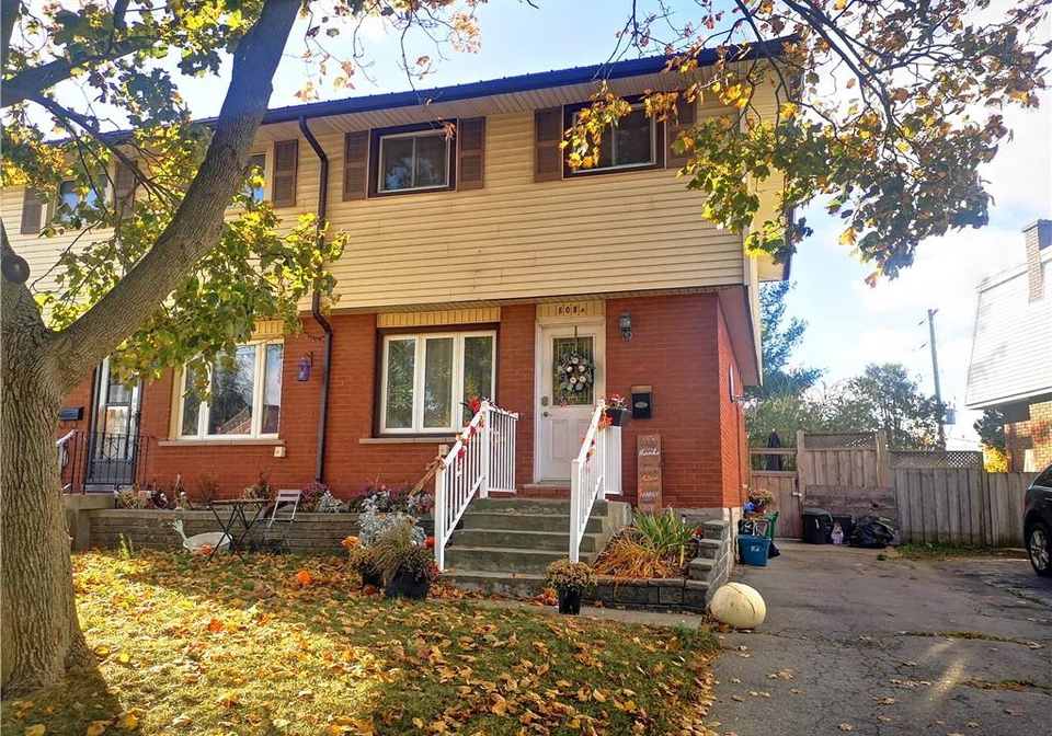 808-walter-street-cambridge-ontario-40670030