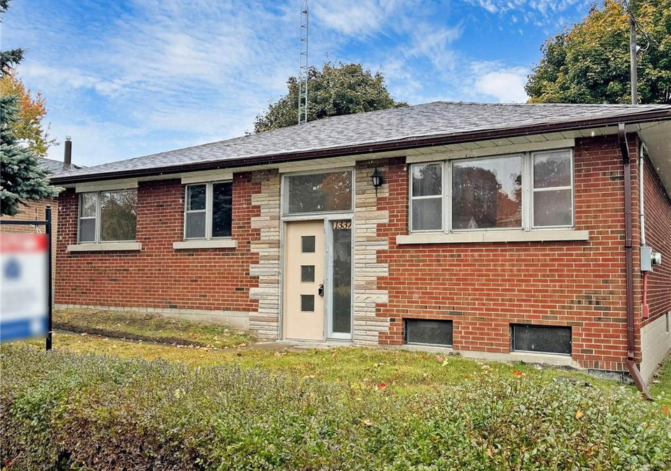 1337-cedar-street-oshawa-ontario-40672179