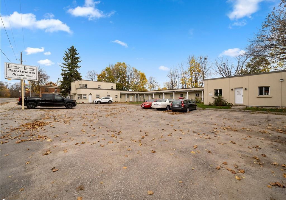 320-laclie-street-orillia-ontario-40672773