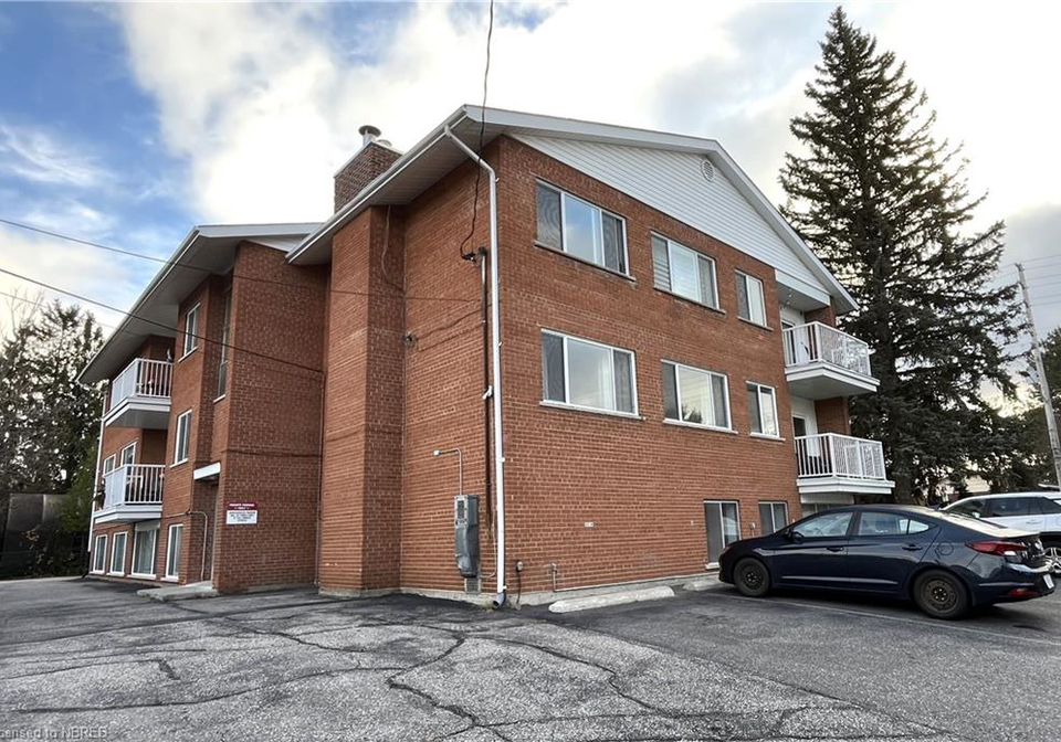 2418-trout-lake-road-north-bay-ontario-40674284