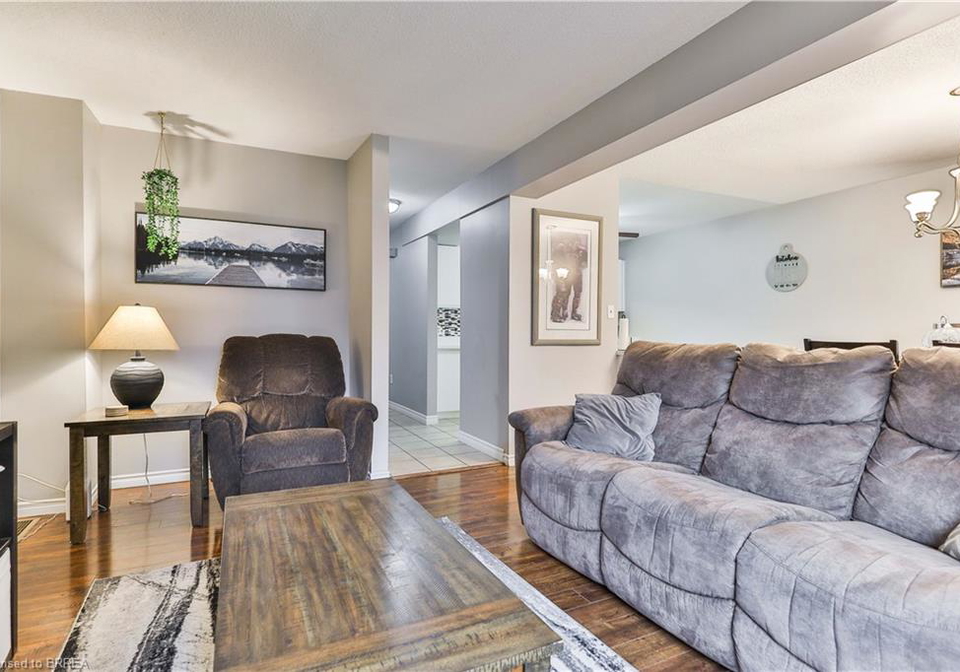 133-sekura-crescent-cambridge-ontario-40674698