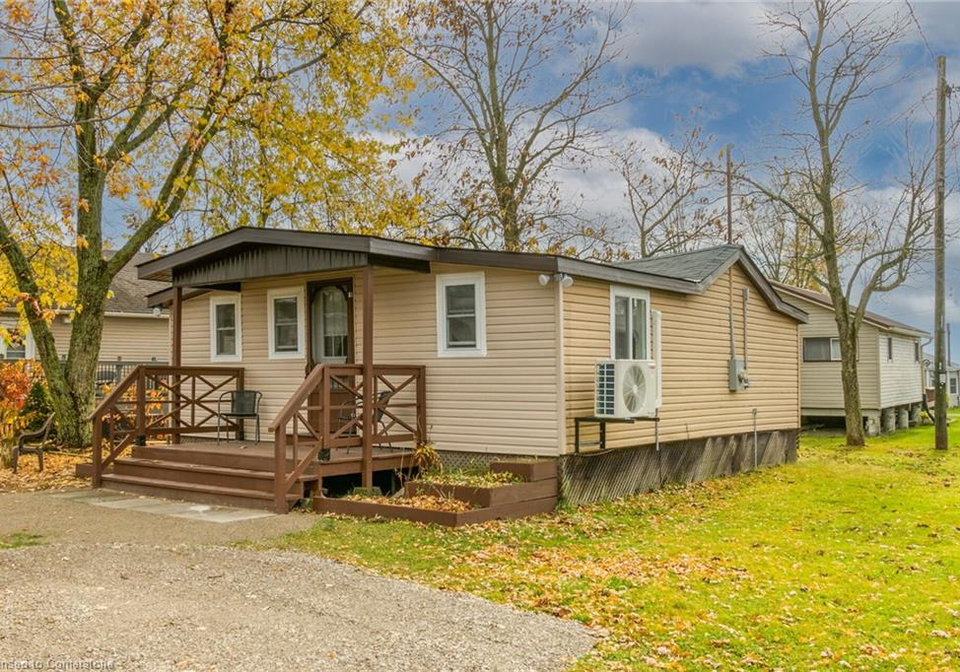 1038-lakeshore-road-selkirk-ontario-40675165