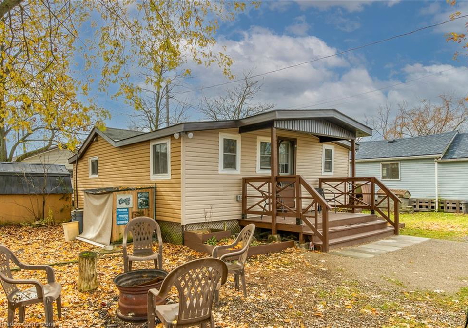 1038-lakeshore-road-selkirk-ontario-40675165