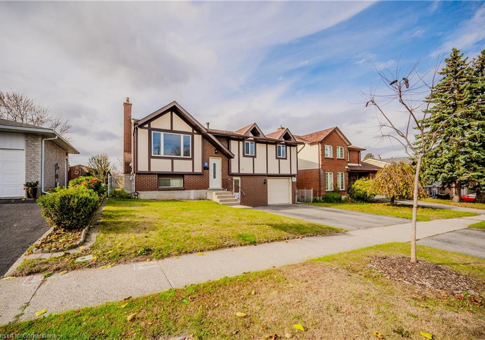 894-strasburg-road-kitchener-ontario-40679182