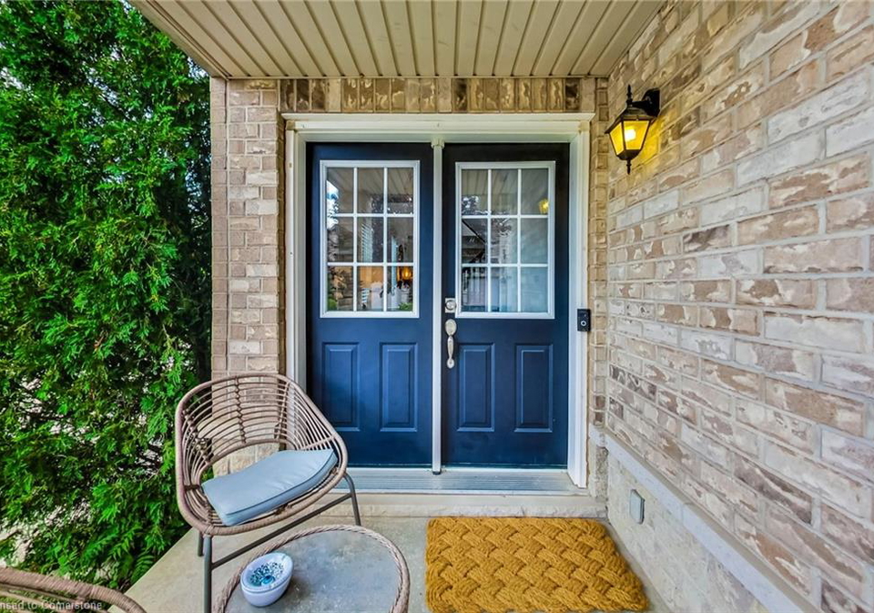 39-panabaker-drive-ancaster-ontario-40682270