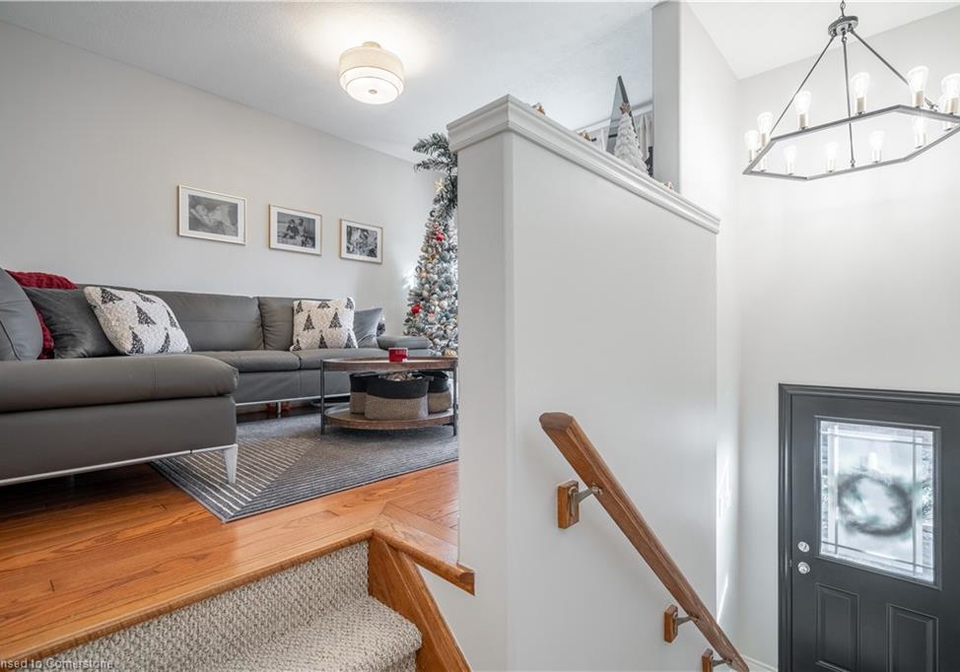 25-viking-drive-binbrook-ontario-40682942