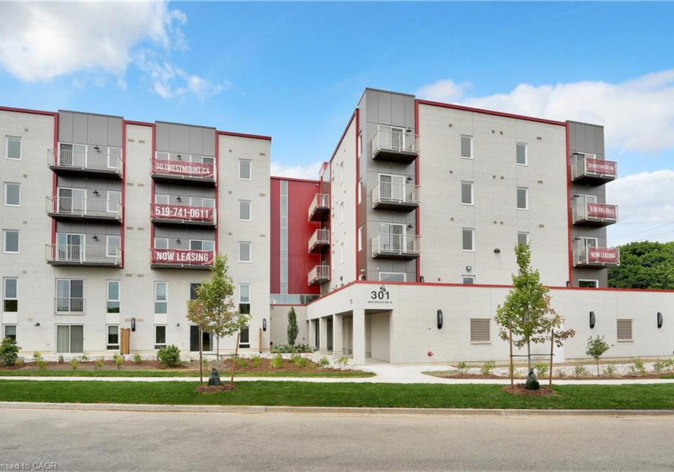 301-westmount-road-w-kitchener-ontario-40683935