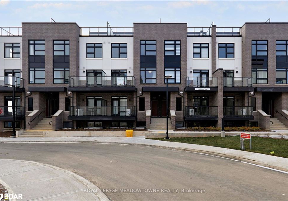 1565-rose-way-milton-ontario-40685429