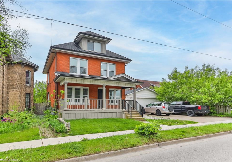 321-dalhousie-street-brantford-ontario-40687379