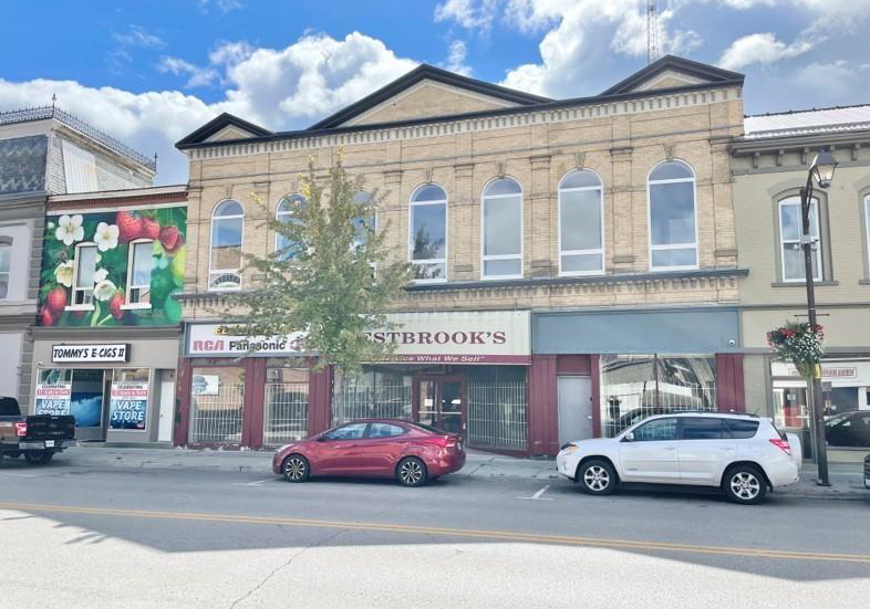 16-peel-street-simcoe-ontario-40687802