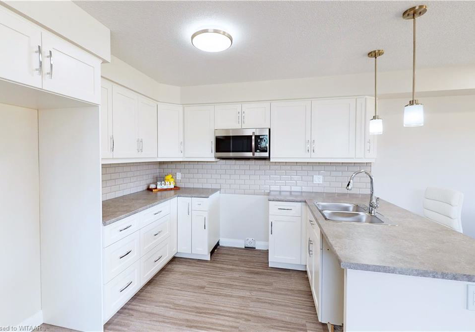 135-wimpole-street-mitchell-ontario-40688027