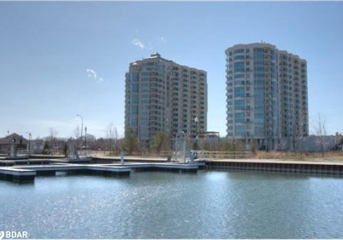 6-toronto-street-barrie-ontario-40688315