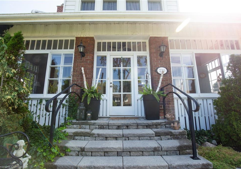 220-first-avenue-port-dover-ontario-40688855