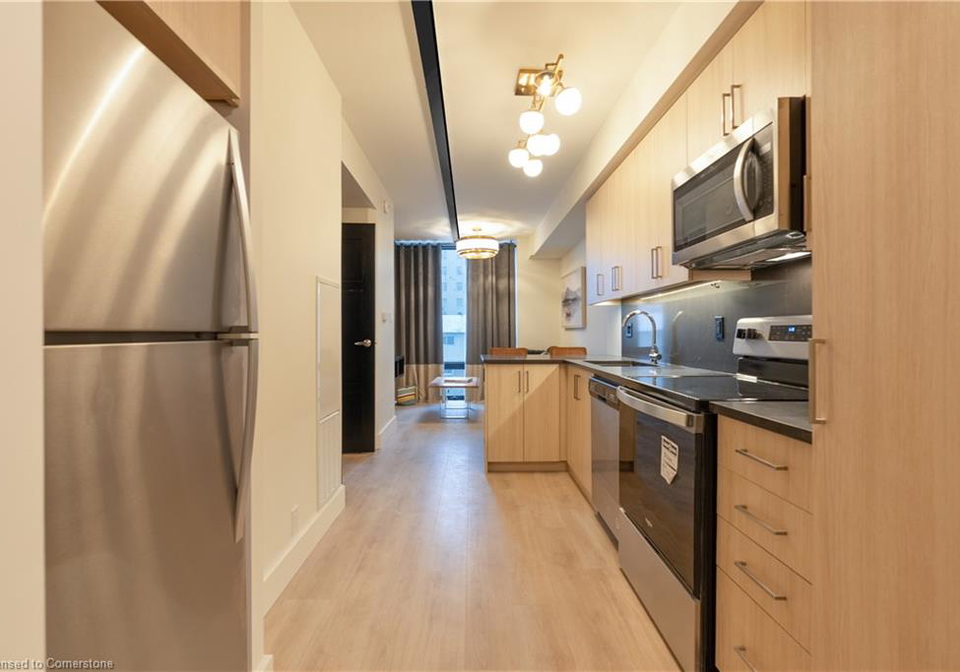 145-columbia-street-w-waterloo-ontario-40689263