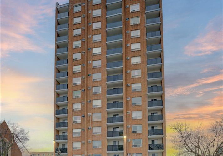 64-benton-street-kitchener-ontario-40689752