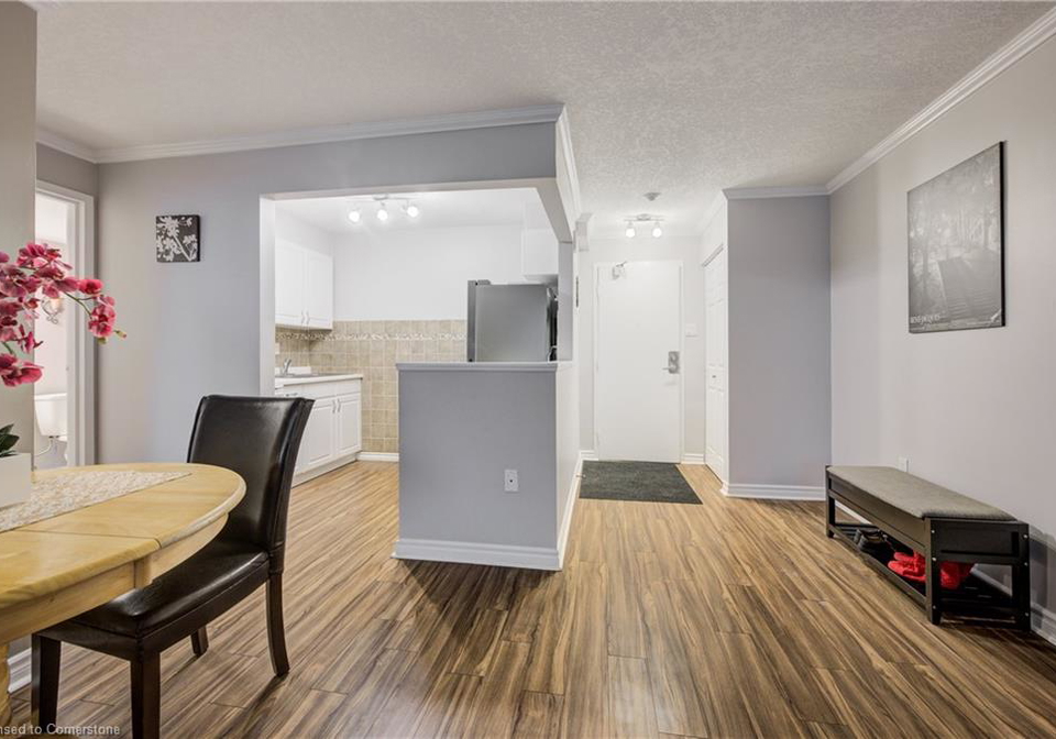 64-benton-street-kitchener-ontario-40689752