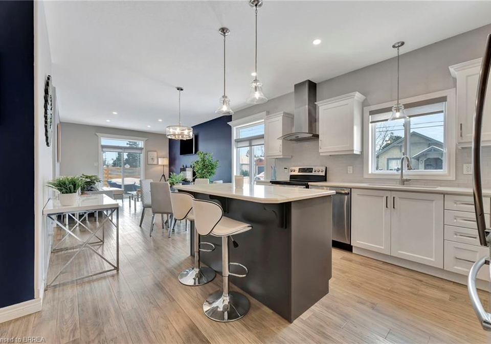 43-fulton-street-brantford-ontario-40690689