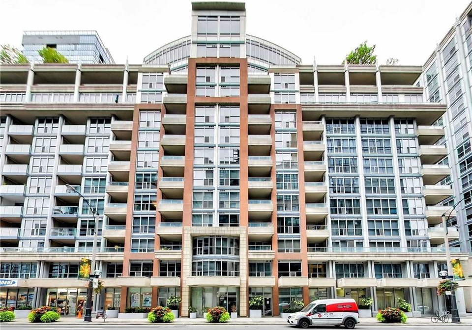 270-wellington-street-w-toronto-ontario-40690901