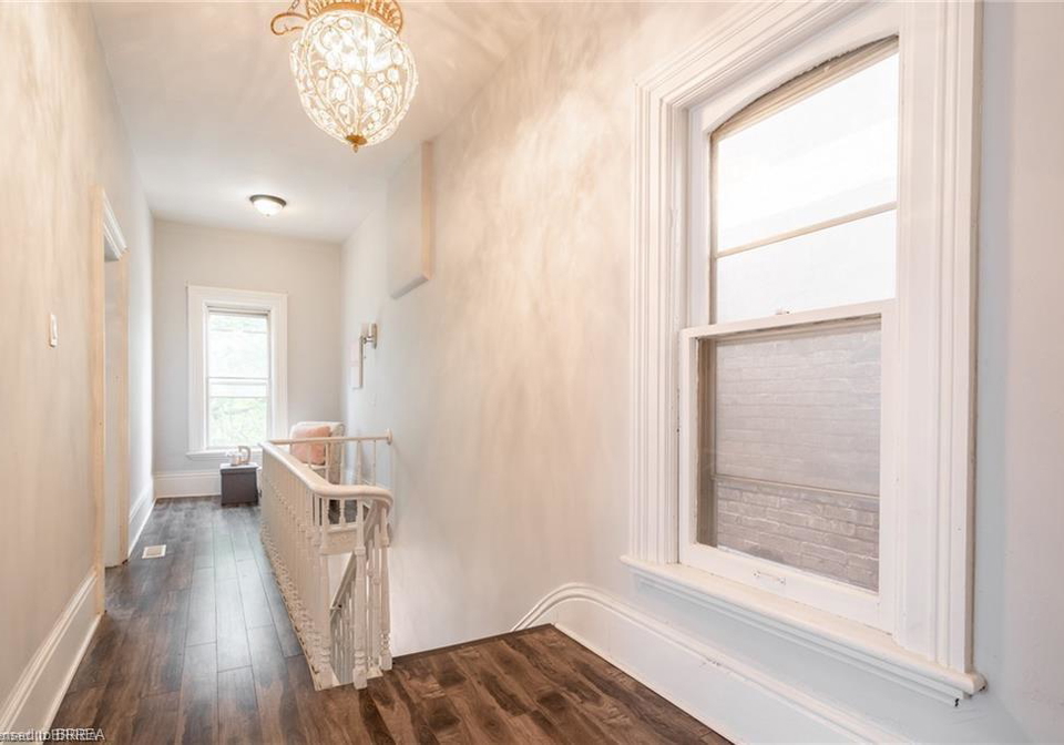 129-west-street-brantford-ontario-40691710