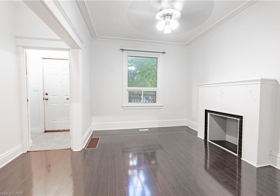 6-east-32nd-street-hamilton-ontario-40691949