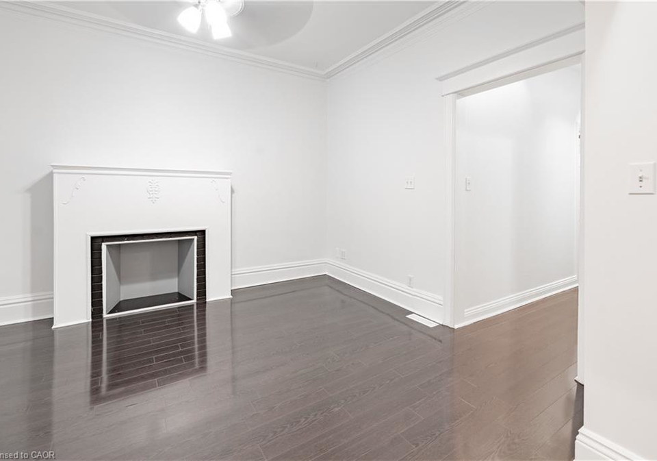 6-east-32nd-street-hamilton-ontario-40691949