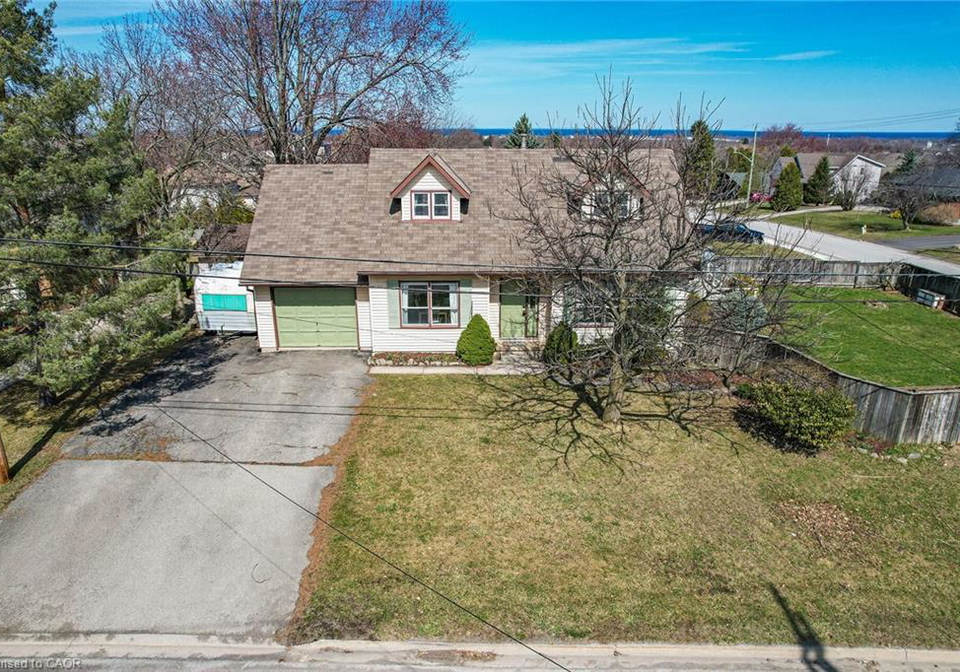 5001-hillside-drive-beamsville-ontario-40694432