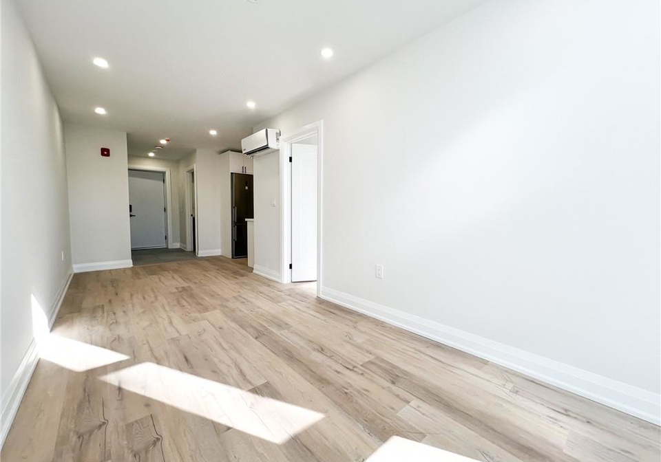 588-barton-street-e-hamilton-ontario-40695695