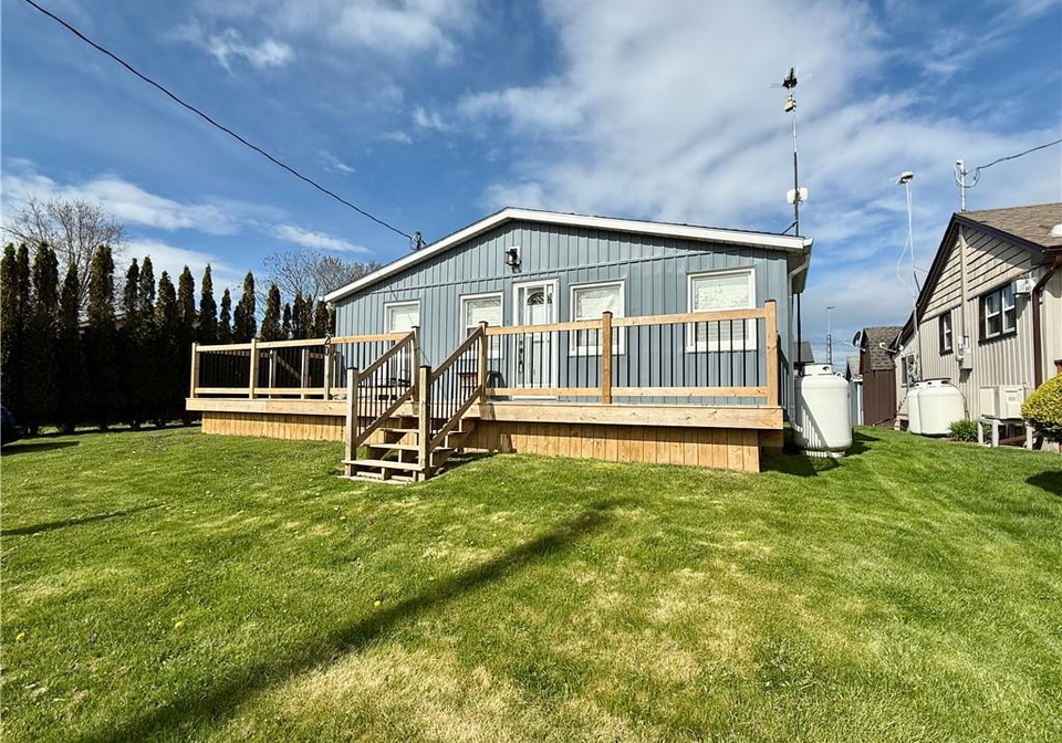 20-4th-avenue-port-rowan-ontario-40696800