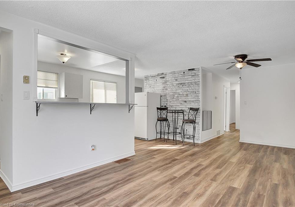 16-ann-street-paris-ontario-40696832