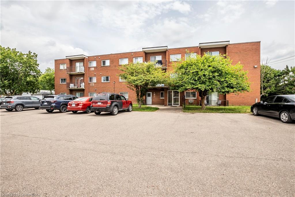 267-traynor-avenue-kitchener-ontario-40697069