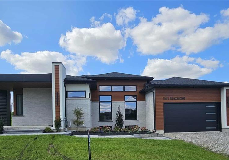 2-hudson-drive-brantford-ontario-40697567