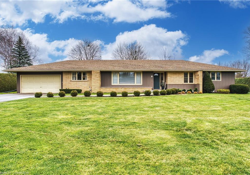 2-jackson-crescent-listowel-ontario-40697887