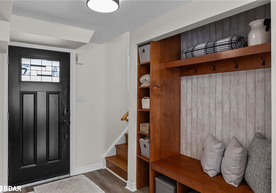 38-kenwell-crescent-barrie-ontario-40698020