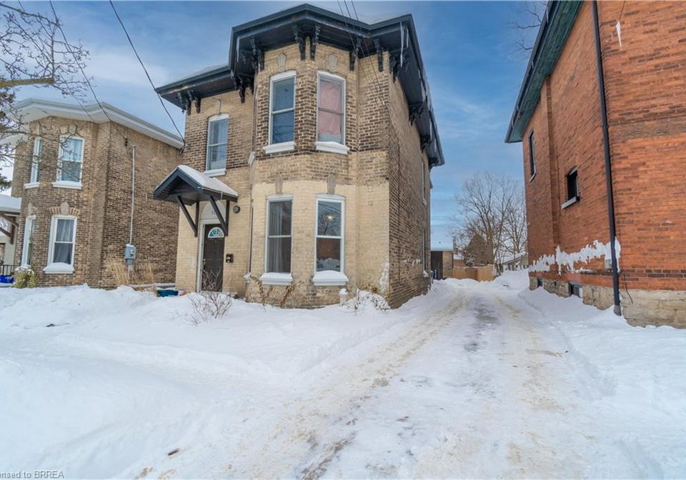 120-george-street-brantford-ontario-40698628