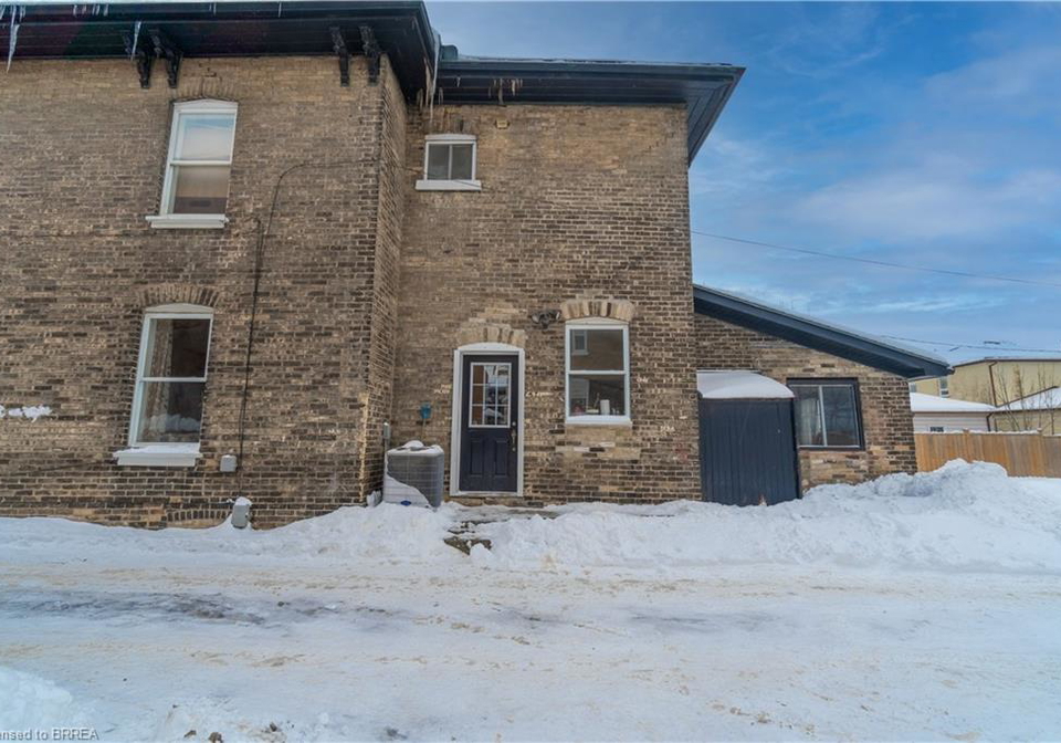 120-george-street-brantford-ontario-40698628