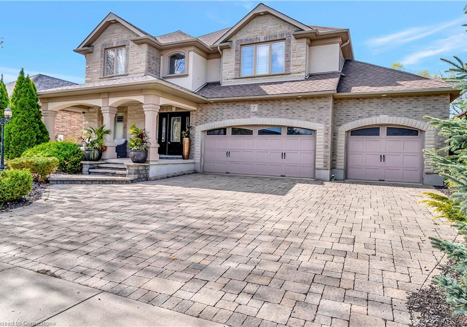 7-jacob-gingrich-drive-kitchener-ontario-40699077