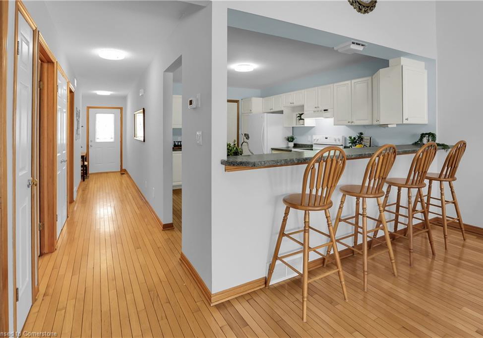 4093-john-charles-boulevard-vineland-ontario-40699595