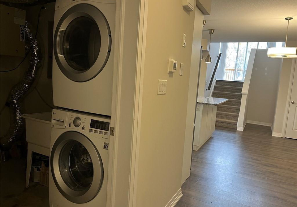 115-south-creek-drive-kitchener-ontario-40700668