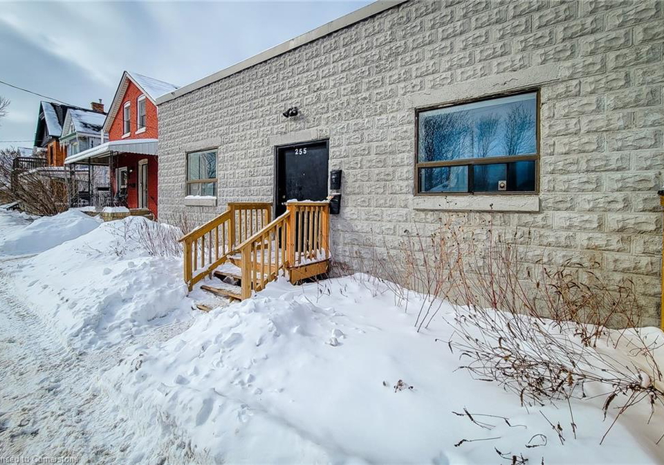 255-emerald-street-n-hamilton-ontario-40700817