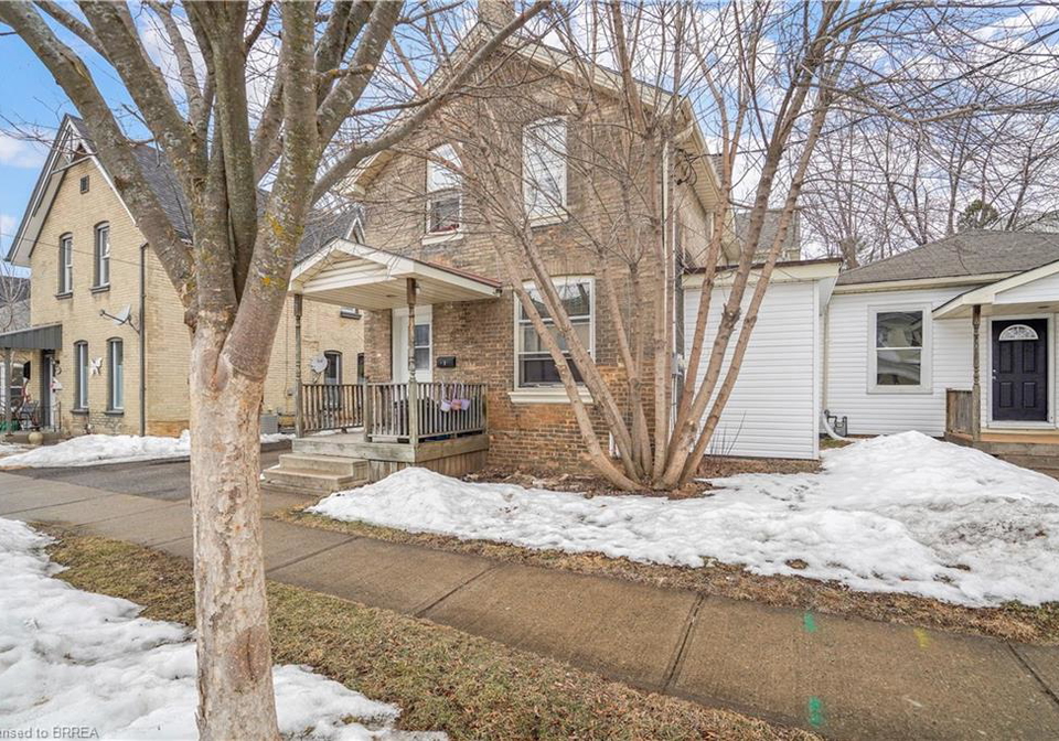 9-fleet-street-brantford-ontario-40701170